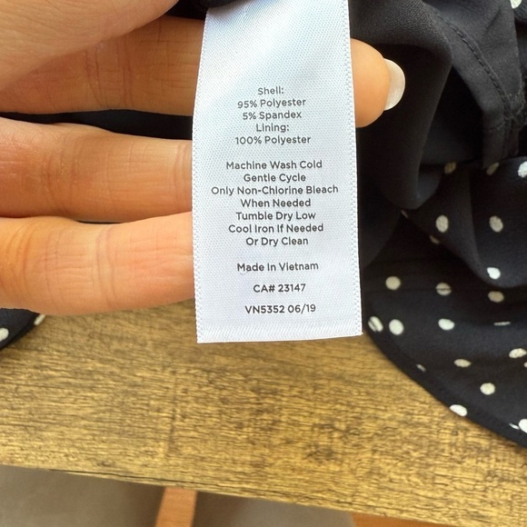 TALBOTS DITSY DOT FIT & FLARE DRESS SIZE 2 - Picture 7 of 8